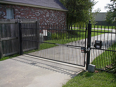 residential chainlink fence