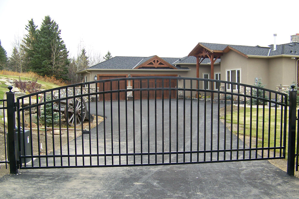 residential chainlink fence
